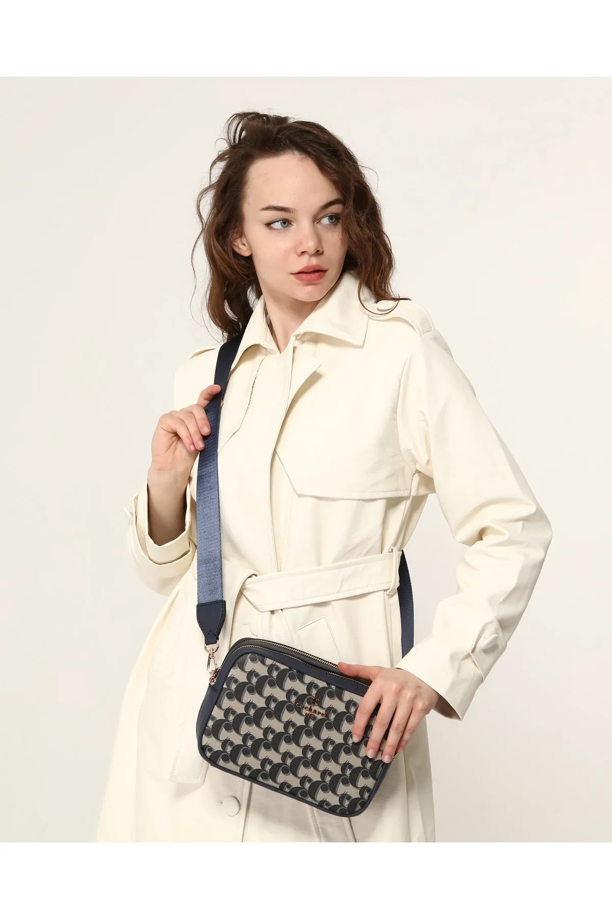 CACHAREL KADIN OMUZ ÇANTASI-C-074-LACİVERT 