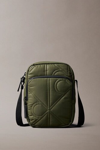 Erkek Kapitone Desenli Fermuarlı Cepli Çapraz Vücut Çanta - Haki 