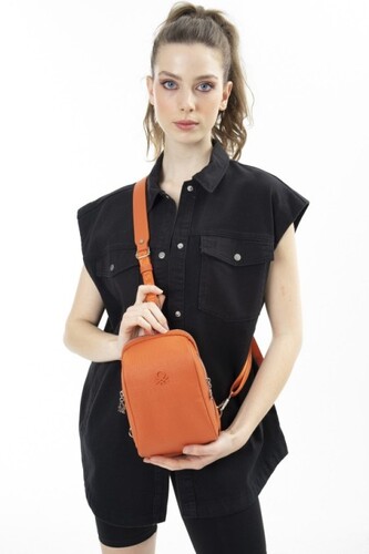 Gofraj Baskılı Vücut Çantası-BNT_632-Turuncu 