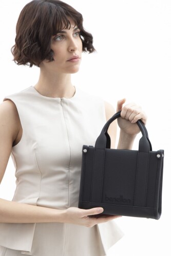 Kadın Bnt Nano Kol Çantası - Siyah 