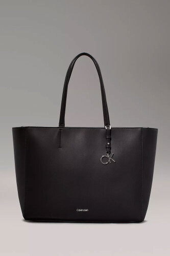 Kadın CK MUST SHOPPER MD Omuz Çantası-Siyah 