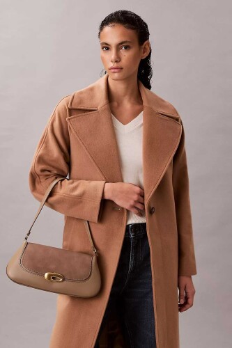 Kadın Hardware Brushed Shoulder Bag Omuz Çantası - Kahverengi - Calvin Klein