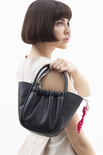 Kadın Naturel El Çantası - Siyah 