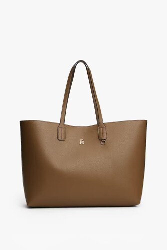 Kadın TH Icon Tote Metal Logo Detaylı Büyük Omuz Çantası - Kahverengi 