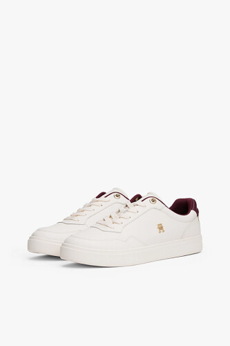 Kadın TH Monogram Plaque Court Sneakers - Beyaz/Bordo - Tommy Hilfiger