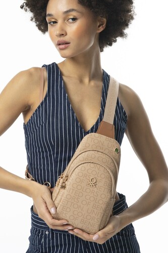 Monogram Vücut Çantası BNT_954-A.Camel-Camel - Benetton